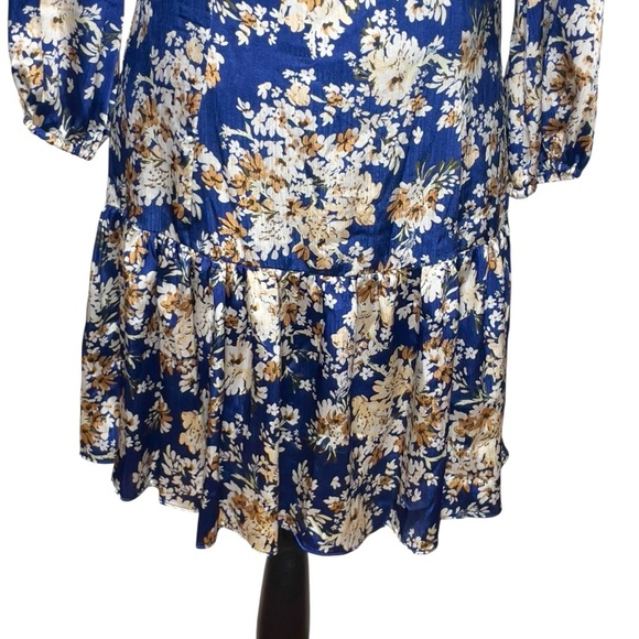 SAGE COLLECTIVE
Petite Floral-Print Balloon-Sleeve Dress size 2 - Picture 7 of 13